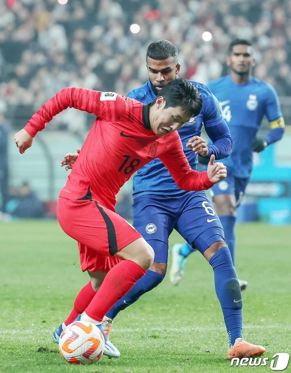 한국-싱가포르] 이강인 확실히 폼 미쳤다, A매치 3연속 득점… 클린스만호 에이스 쐐기 < 대표팀 < 국내축구 < 축구 < 기사본문 -  스포탈코리아