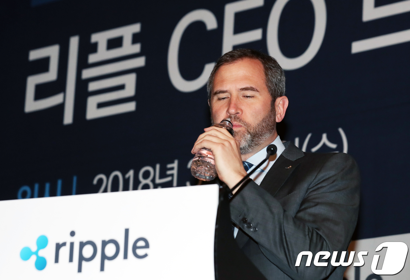 리플 은행업 진출 선언, 서클 제외 암호화폐주 일제 급등(종합) < 세계일반 < 세계 < 기사본문 - 스포탈코리아