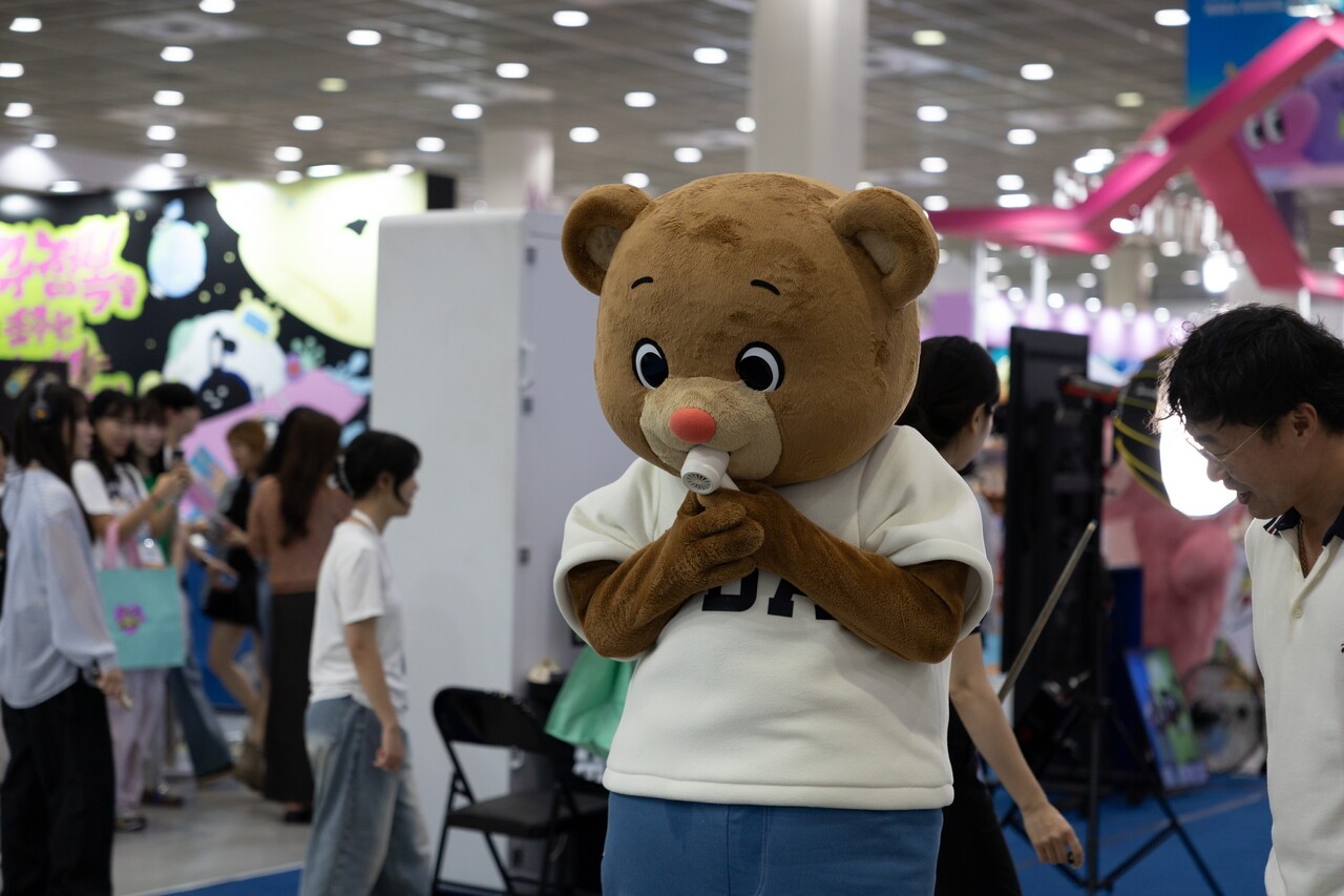 당구치는 곰돌이 '빌리베어' 프로당구 PBA, 공식 캐릭터 공개...21일 미디... - 뉴스 썸네일 이미지
