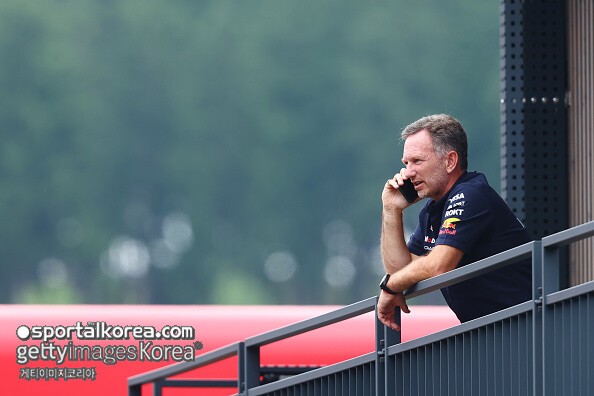 "호너 떠 빨리 나갔으면 베르스타펜 우승 했을 것" '前 레드불 개발 책... - 뉴스 썸네일 이미지