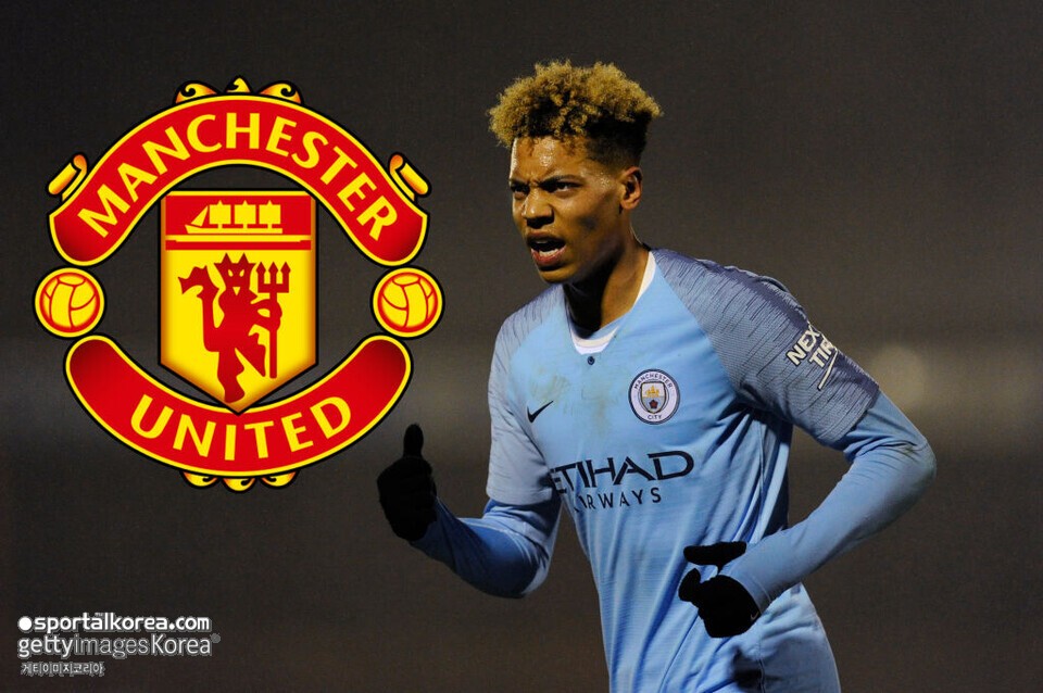 맨유 중원 보강 관련 이미지