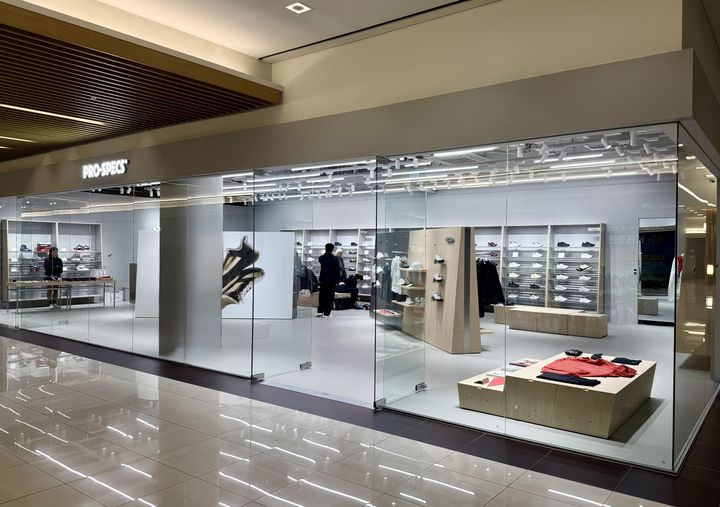 프로스펙스 매장 전경