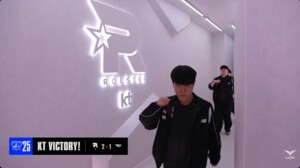 ‘핼스를 해야하는 이유’ KT, T1에 3세트도 승리! 13년만 우승까지 단 한 걸음! (결승 진행 중) [롤드컵 결승 리뷰]