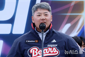 두산, 마운드 강화 총력…내부 FA 잔류·아시아쿼터 투수 추진