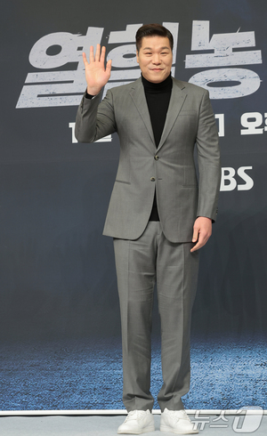 &apos;열혈농구단&apos; 서장훈 "농구 발전에 도움 됐으면 해 출연" [N현장]